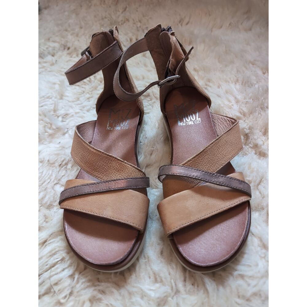 Miz Mooz Leather Strappy Sandals Back Zip Bronze Tan Metallic EU 37 US 6.5-7